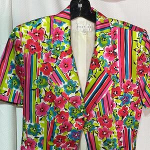 Vertigo satin L short sleeve fitted jacket pink green mixed floral print vintage